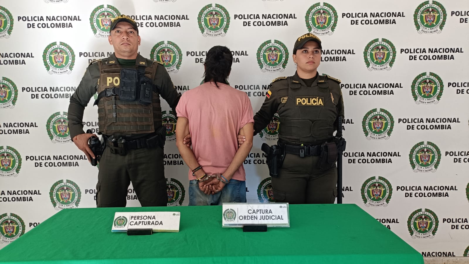 POLICÍA NACIONAL EN UN PUESTO DE CONTROL ITINERANTE E INTELIGENTE  CAPTURÓ MEDIANTE ORDEN JUDICIAL A UN HOMBRE CONOCIDO COMO “BARRIOS”  DEBERÁ DE RESPONDER POR EL DELITO DE HURTO CALIFICADO Y AGRAVADO