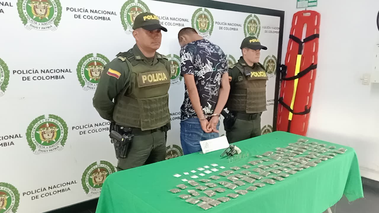 *POLICÍA LOGRA GOLPE IMPORTANTE AL TRÁFICO DE ESTUPEFACIENTES Y PORTE DE ARMAS EN  GIRÓN*