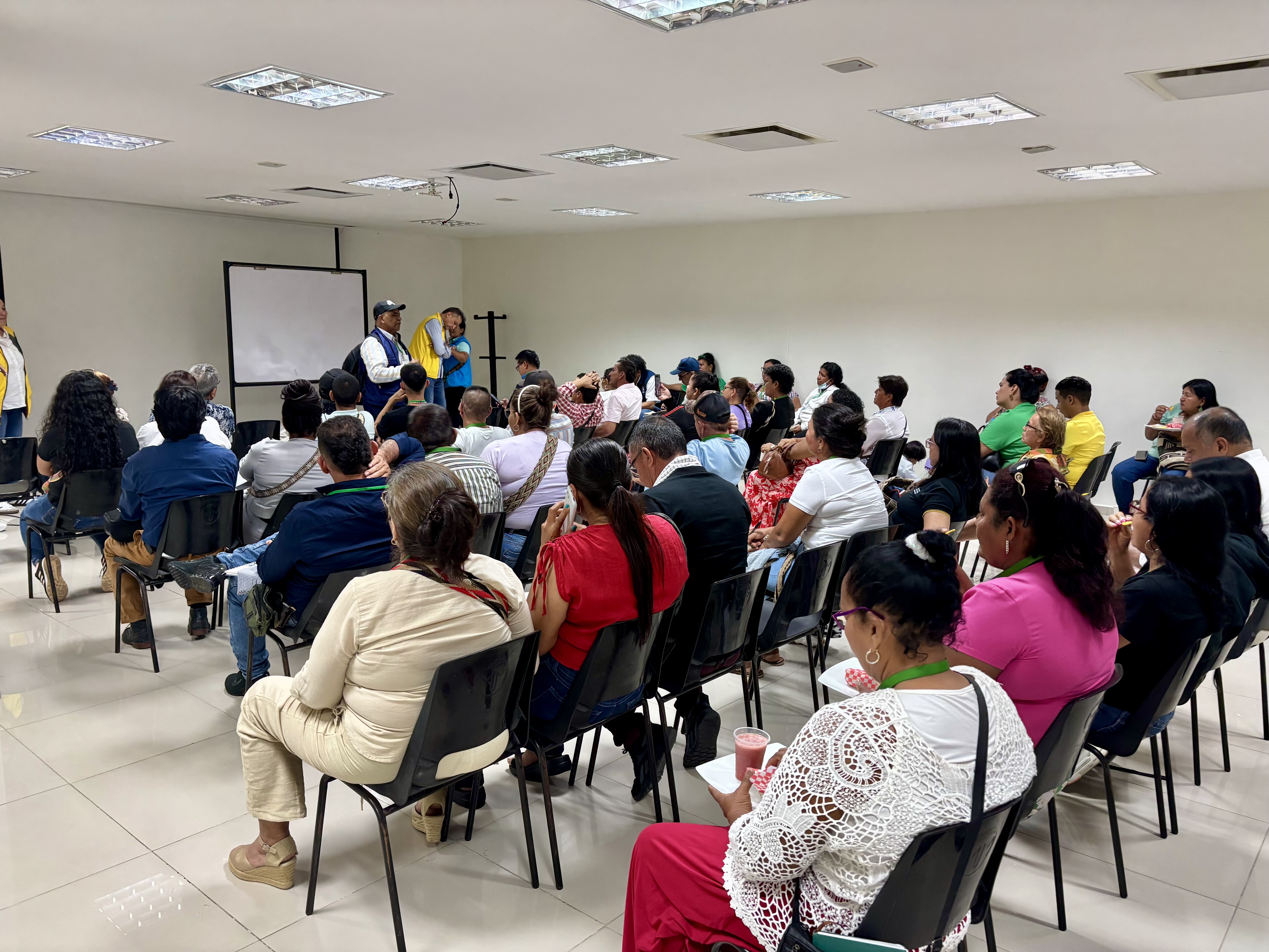 En Bucaramanga, la URT participó en el Encuentro Macrorregional para articular acciones en favor de las víctimas