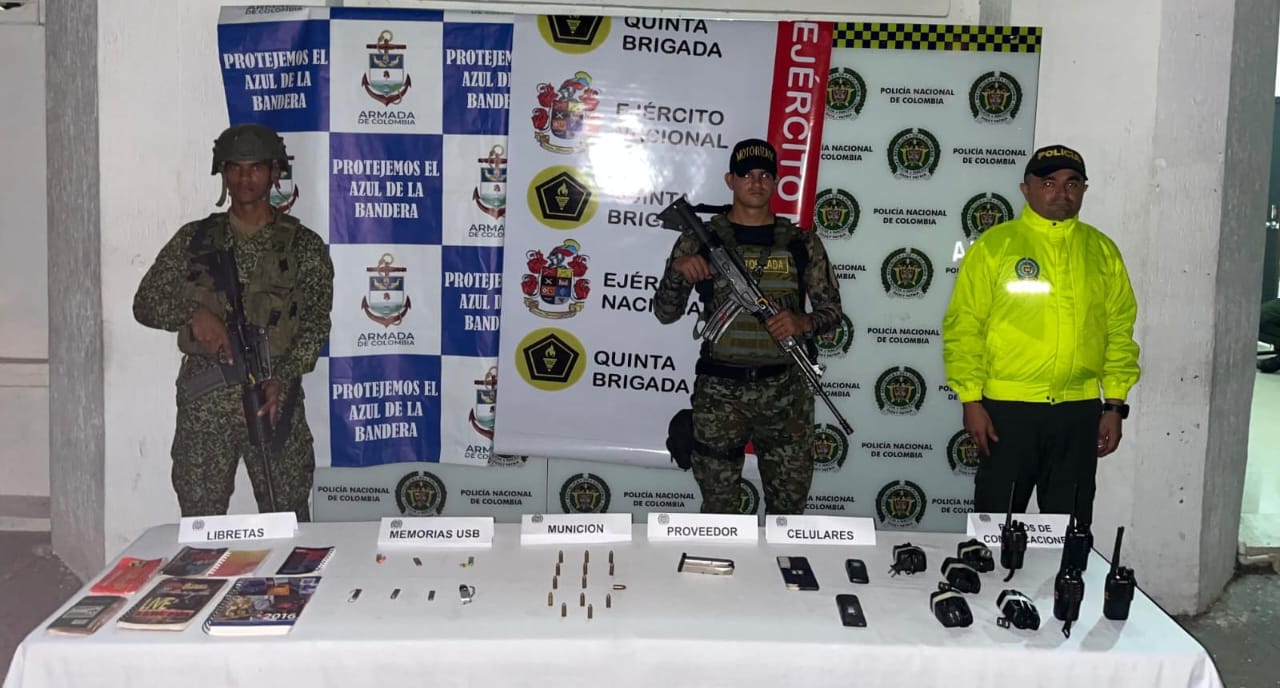 Operaciones militares ofensivas en Barrancabermeja permitieron la ubicación de importante material de guerra, intendencia e inteligencia del GAO ELN 