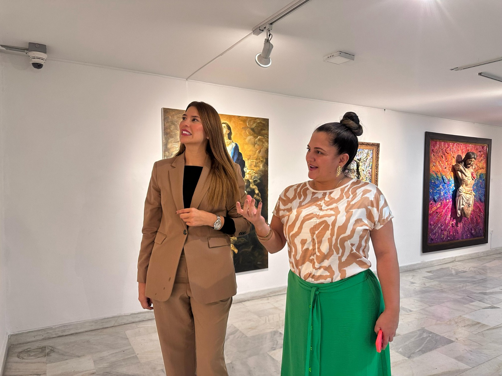 Bucarasanta inaugura la exposición Fragmentos Sagrados II en el IMCT