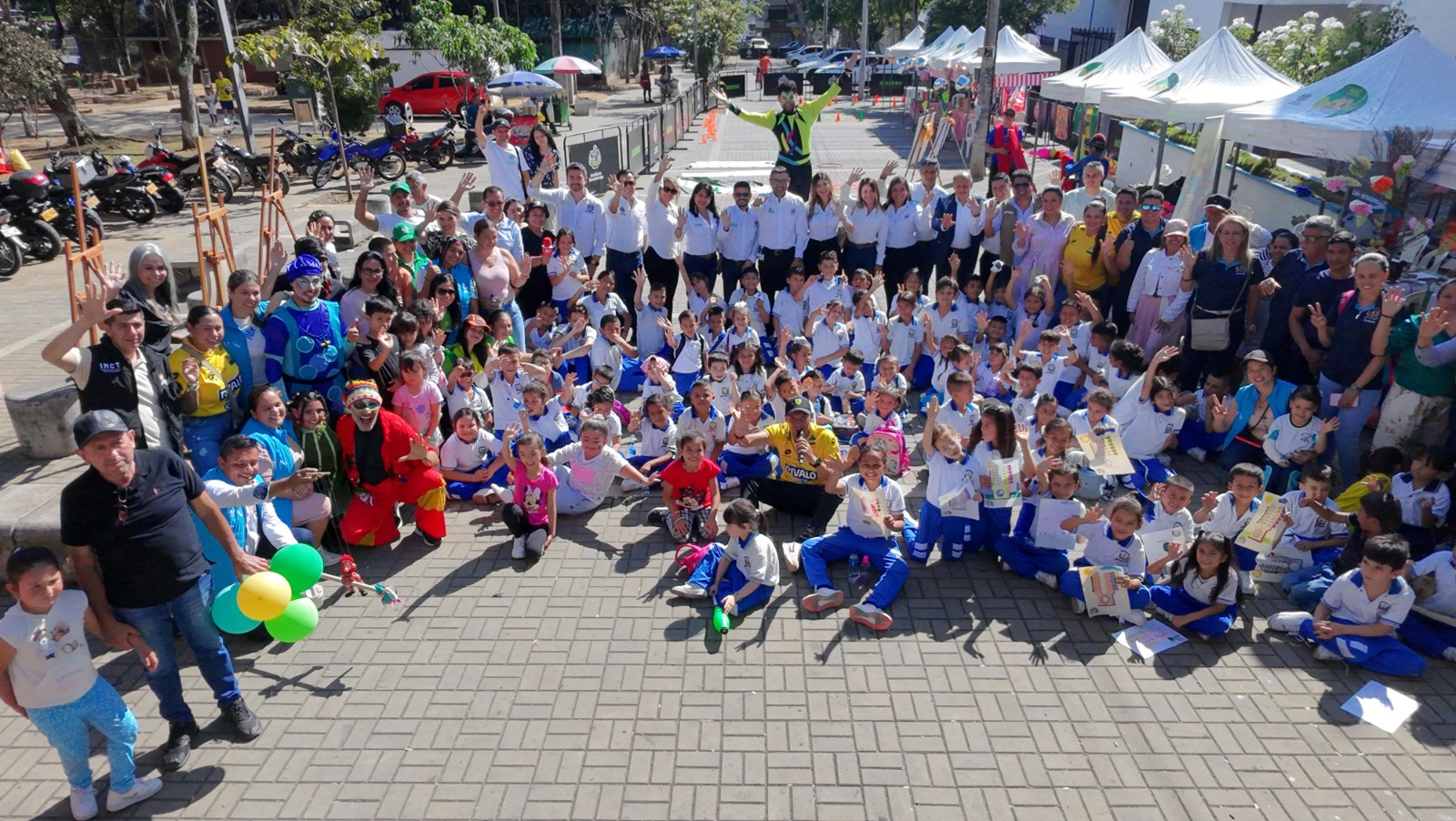Bucaramanga celebró el Carnaval de las Letras y la Niñez: una fiesta de lectura, juegos y aprendizaje para la primera infancia