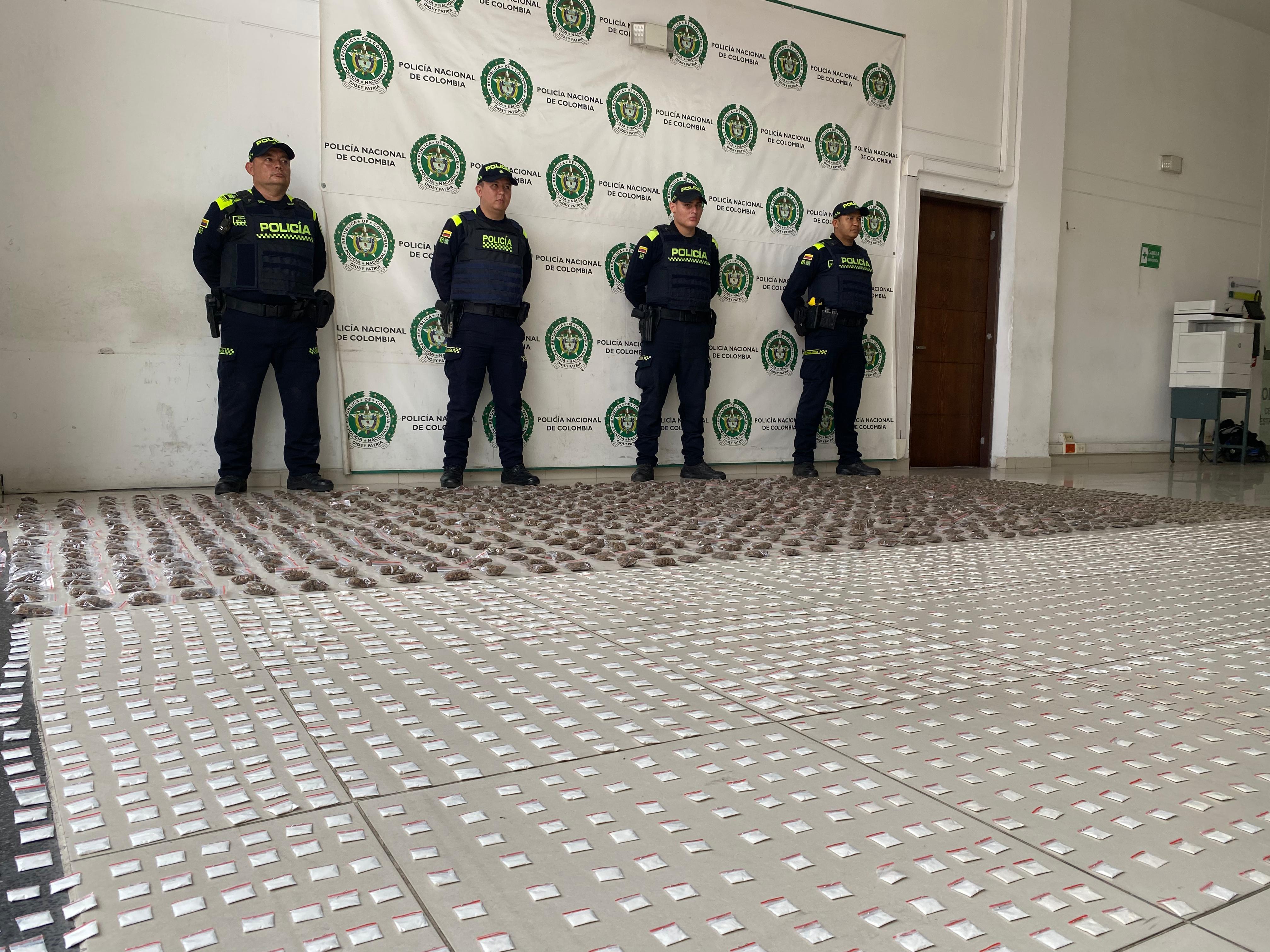 OTRO GOLPE MÁS A LAS FINANZAS DE GRUPOS DELINCUENCIALES, INCAUTACIÓN  DE ESTUPEFACIENTES EN EL SECTOR DEL GALÁN.