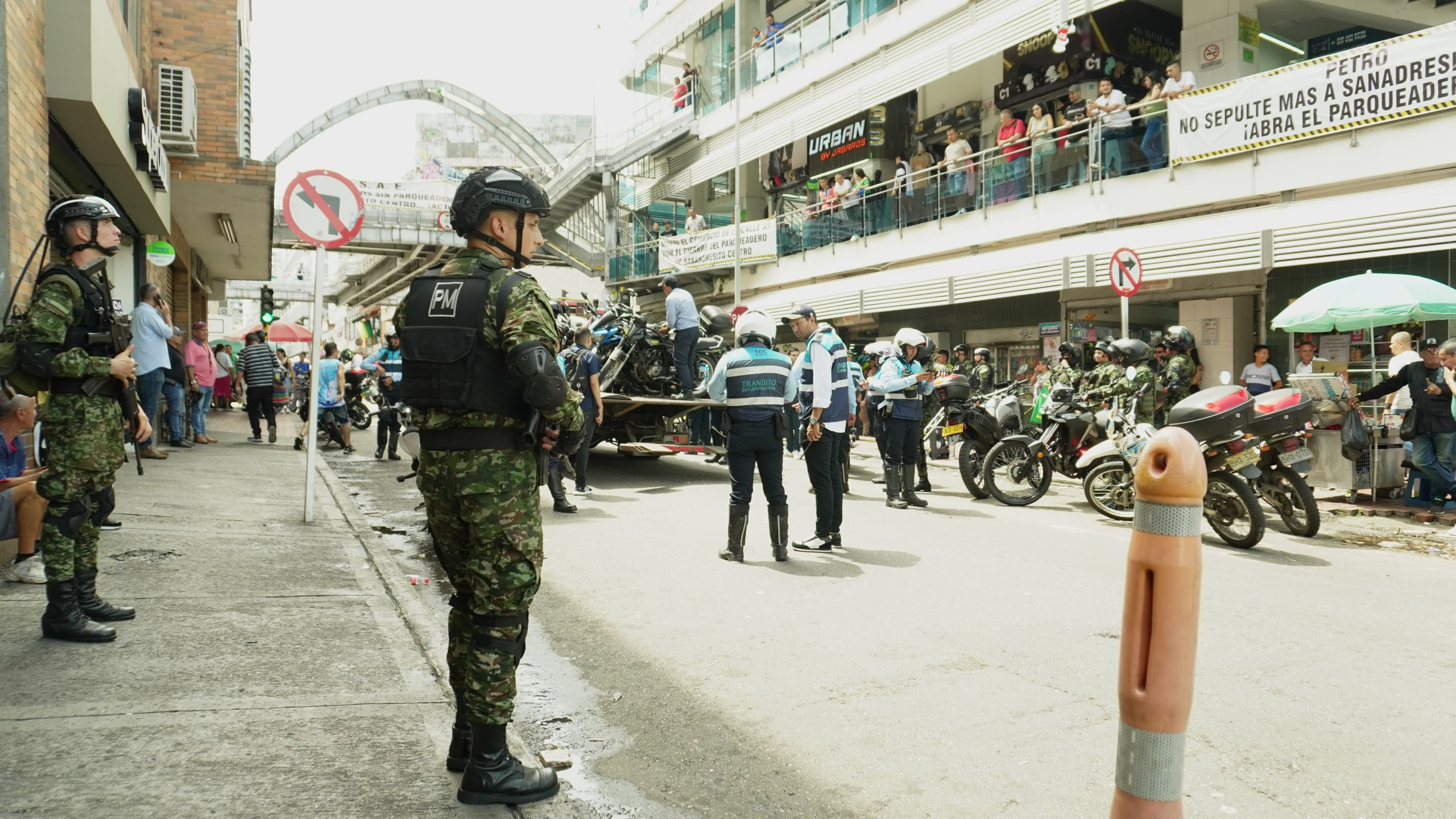 Ejército Nacional presentó capacidades de la Policía Militar en Bucaramanga