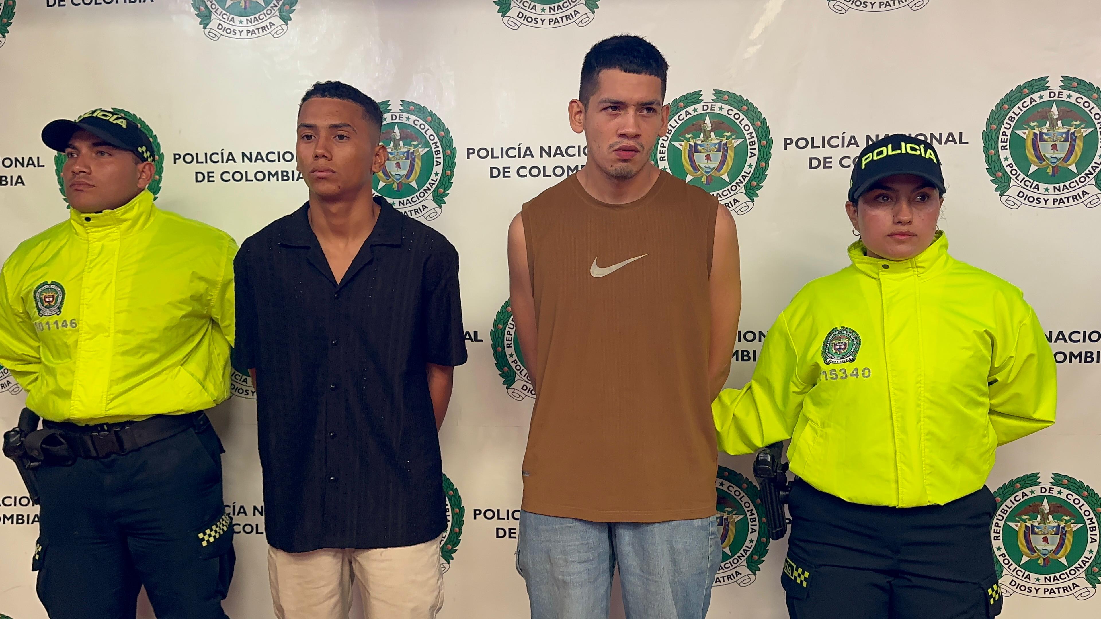 LA POLICIA NACIONAL CAPTURÓ A “QUILLA” Y “OREJAS” SICARIOS INTEGRANTES DEL GRUPO DELINCUENCIAL AUTODENOMINADO “LA CORDILLERA”