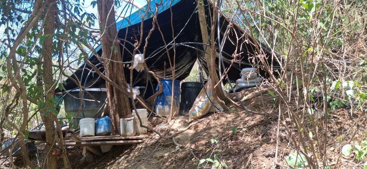 *Golpe al narcotráfico: Ejército desmantela un laboratorio para la fabricación de clorhidrato de cocaína en Norte de Santander*