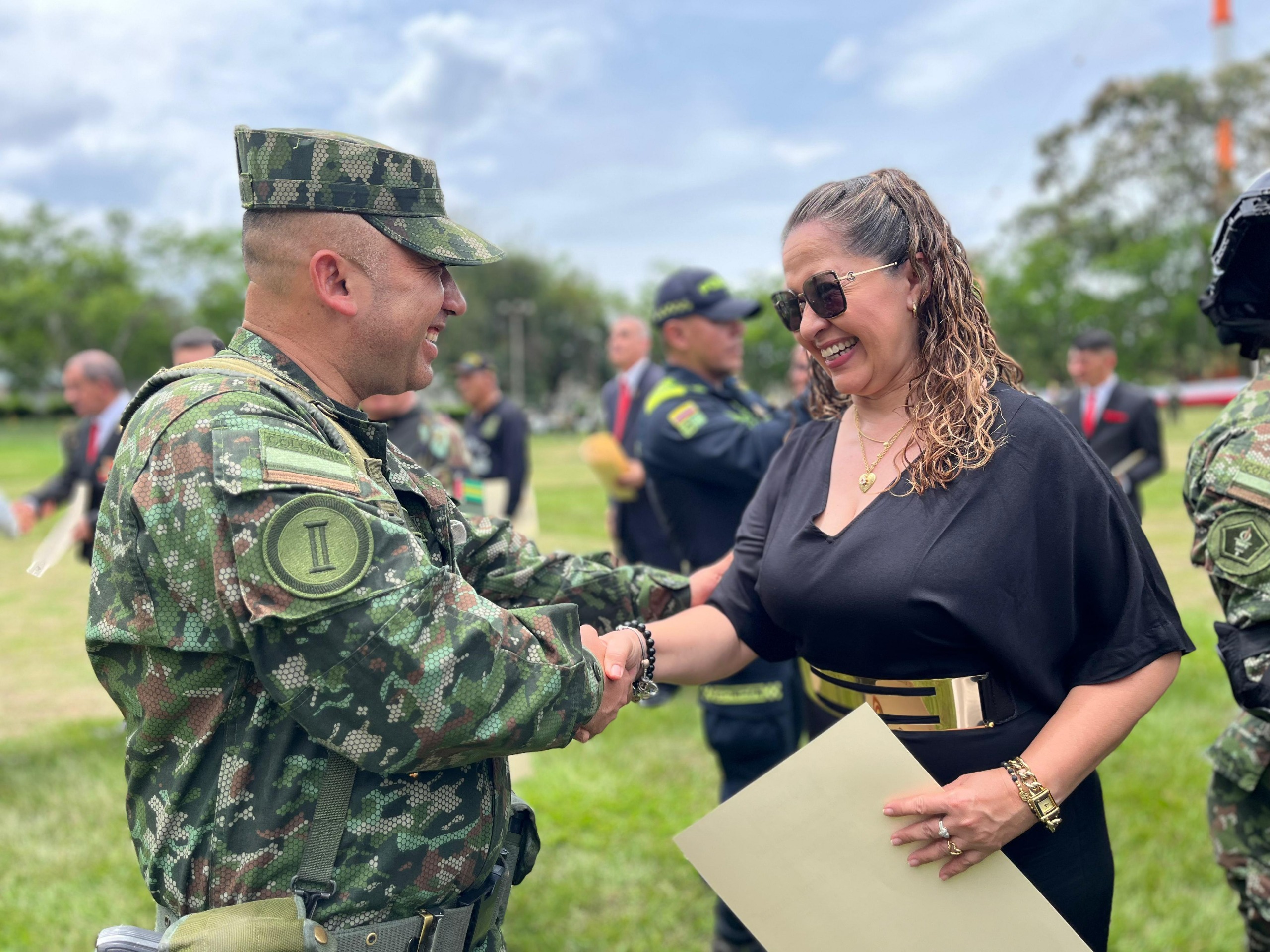 En Bucaramanga, Ejército Nacional rindió homenaje a los veteranos en su día