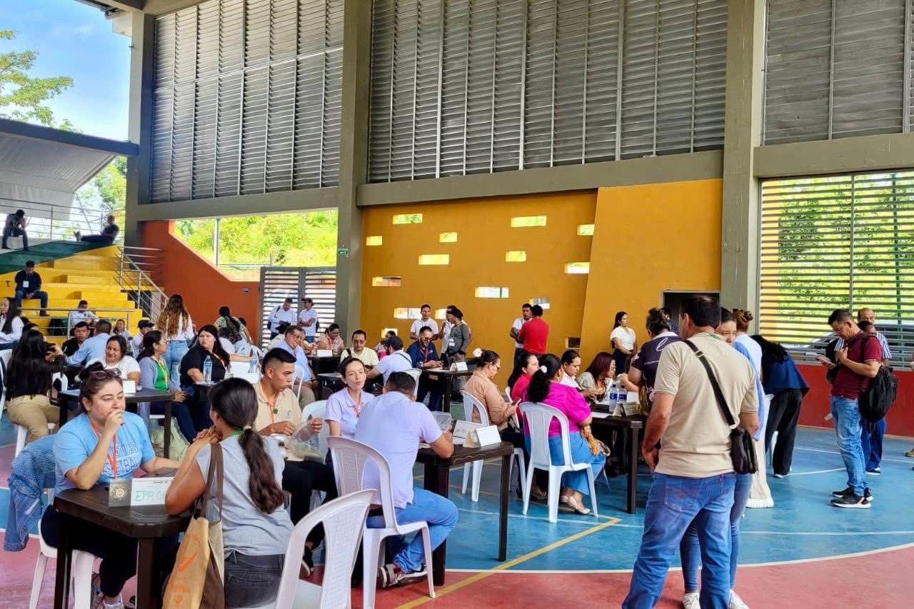 En Acción Unificada, la Gobernación impulsa la Rueda de Negocios de Compras Públicas Locales en San Gil