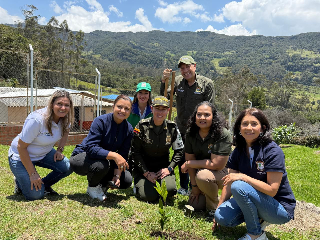 Gobernación impulsa campaña de donación de árboles por un Santander más verde y sostenible