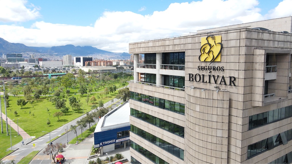 Empresas en Colombia aceleran su transformación cultural y tecnológica gracias a la inteligencia artificial