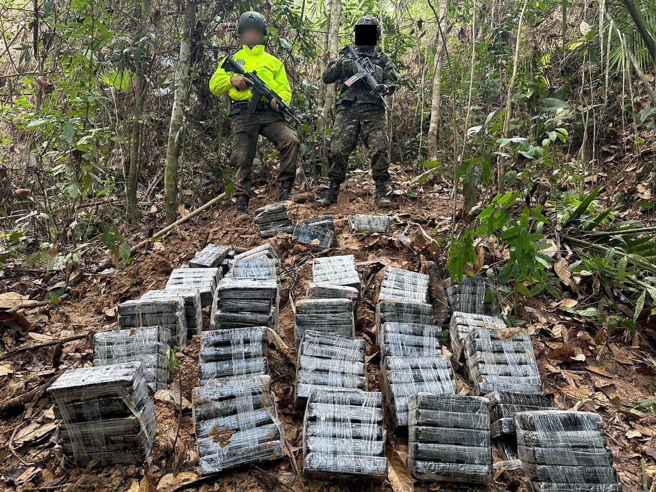 El Ejército Nacional evitó la comercialización de más de un millón de dosis de cocaína en los Estados Unidos.