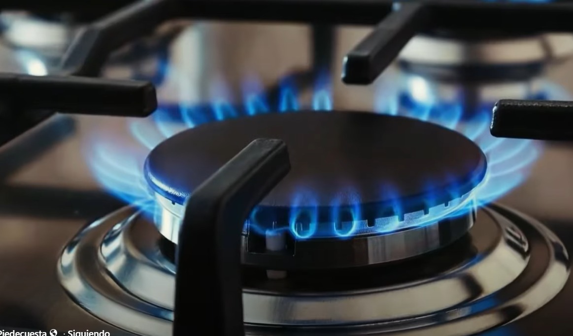 1.066 familias de cuatro veredas y nueve sectores de Piedecuesta muy pronto contarán con gas domiciliario en sus hogares.