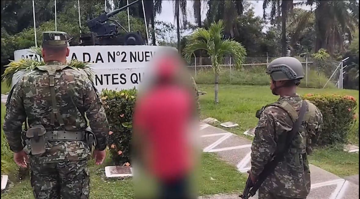 Presión del Ejército dejó como resultado el sometimiento a la justicia de un integrante del cartel del Clan del Golfo en el Magdalena Medio