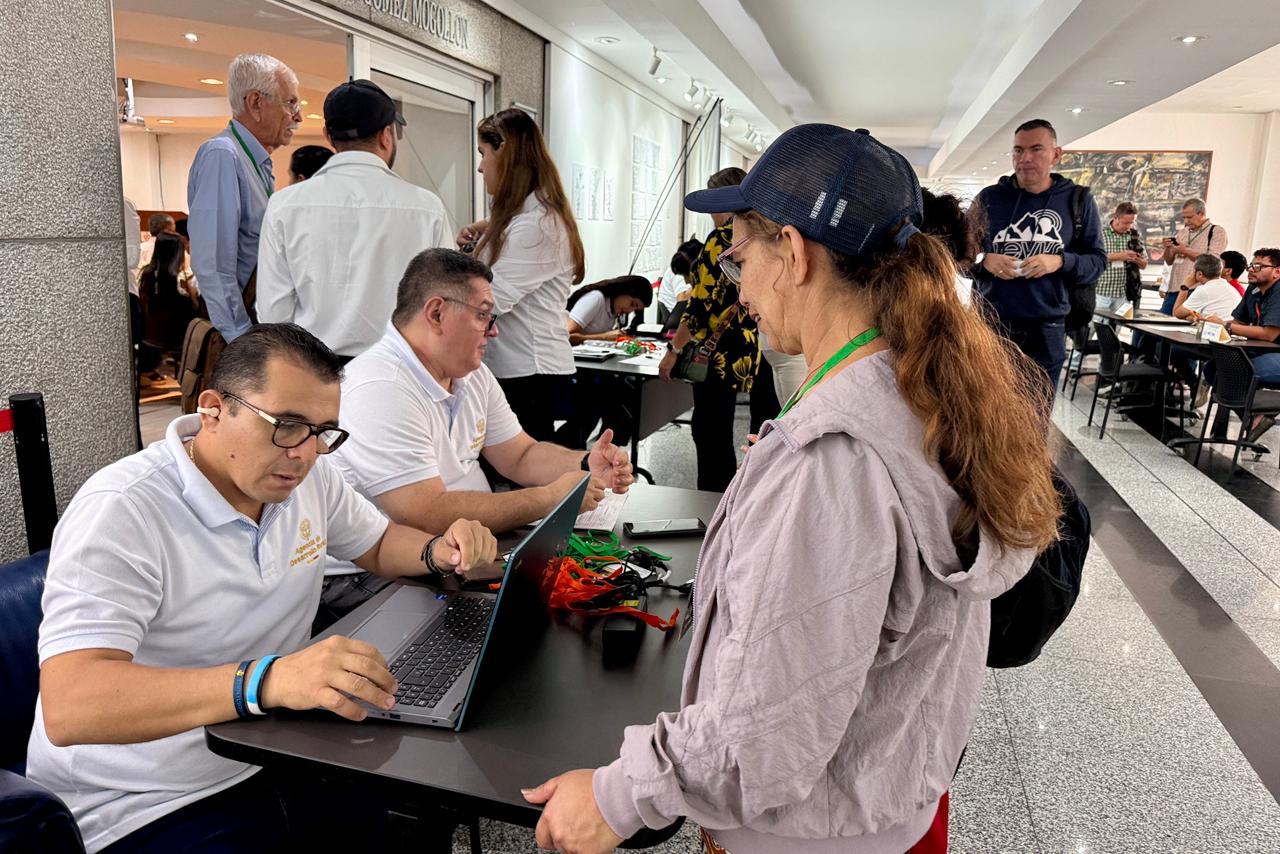 Se consolidan acuerdos comerciales por más de $1.400 millones en la Rueda de Negocios de Bucaramanga