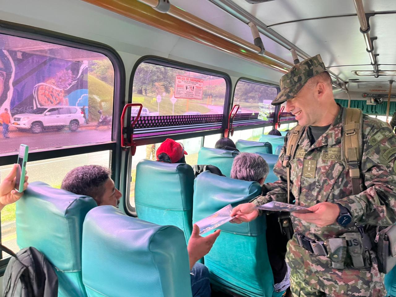 *En Semana Santa, el Ejército Nacional acompaña a los viajeros con un robusto dispositivo de seguridad en el nororiente del país*