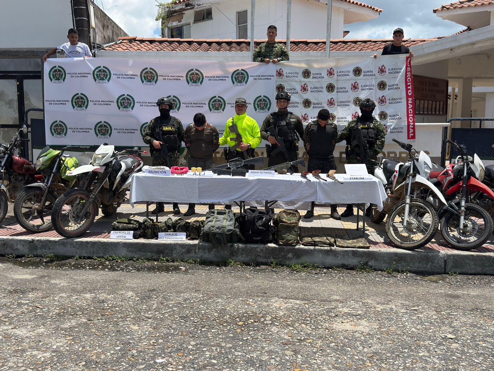 Gaula Militar capturó a dos presuntos integrantes de grupo armado organizado y asestó contundente golpe en Santander