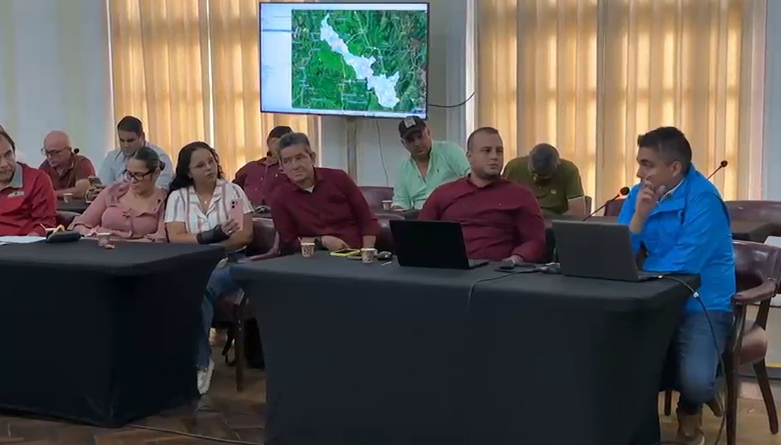 Rionegro logra acuerdos para ajustar el avalúo catastral: Gobernación sigue liderando el diálogo en Santander