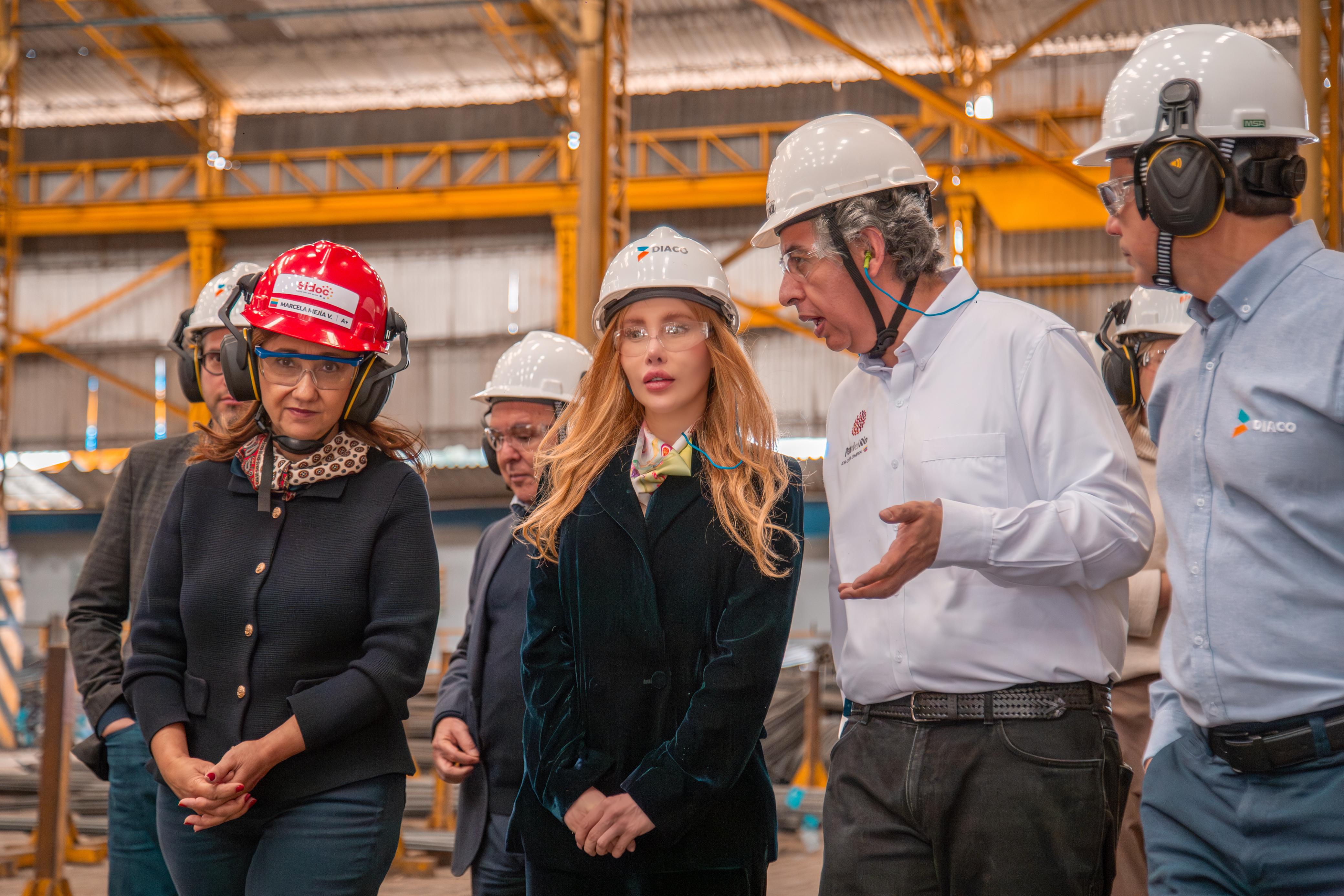 Industria manufacturera y comercio impulsan el crecimiento económico en el primer trimestre de 2026