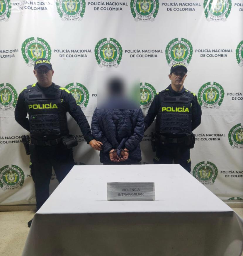 CAPTURADO POR VIOLENCIA INTRAFAMILIAR EN PROVENZA