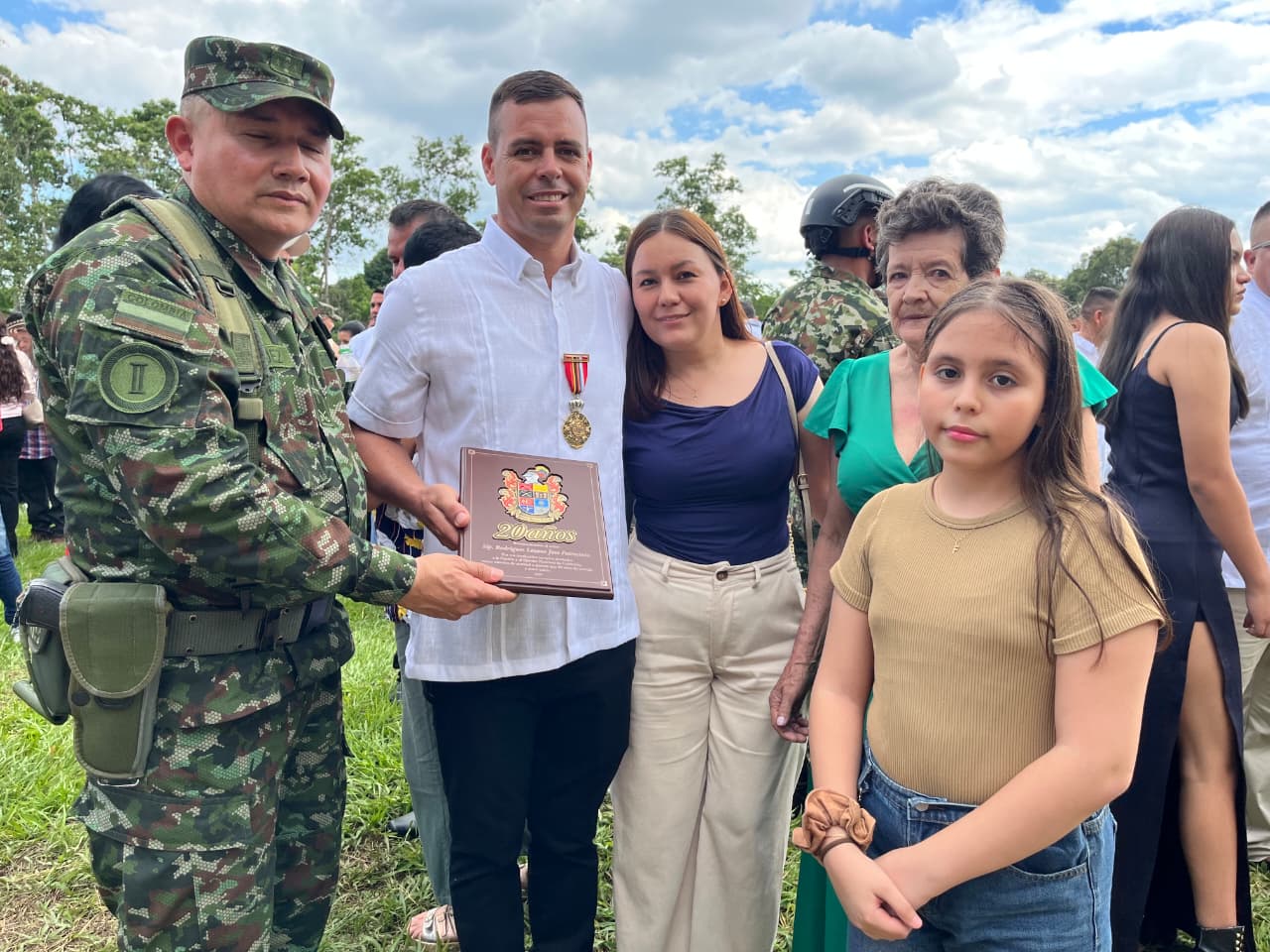 Dos décadas de entrega y sacrificio culminan para 128 soldados profesionales que cumplieron su tiempo de servicio a la patria