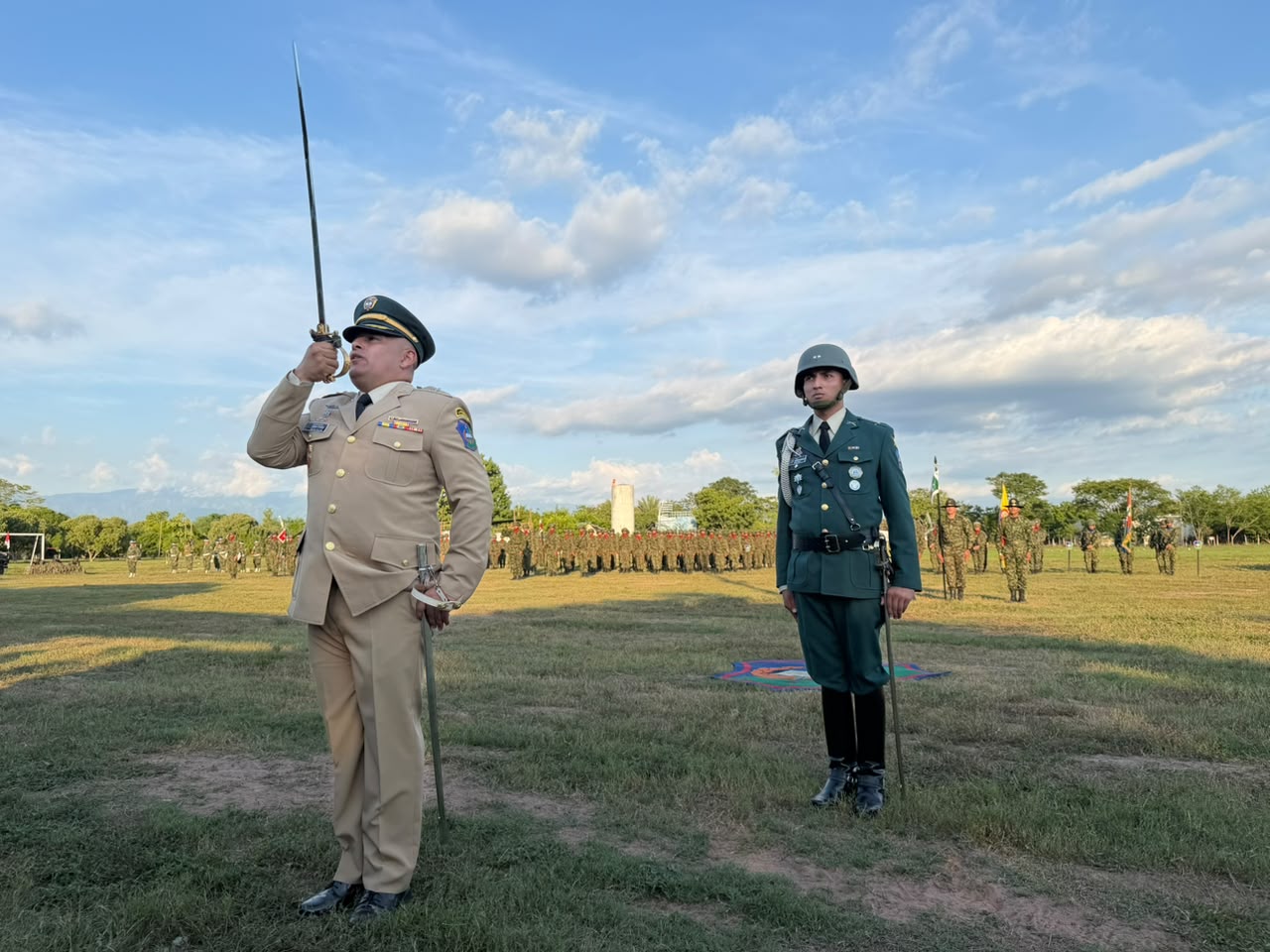 Nuevo comandante asume el liderazgo del Batallón de Instrucción, Entrenamiento y Reentrenamiento N.° 5 de la Quinta Brigada