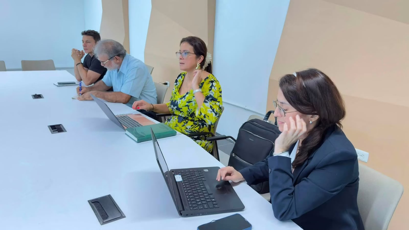 Consejo Metropolitano de Planeación Territorial revisa proyectos estratégicos para el desarrollo del Área Metropolitana de Bucaramanga