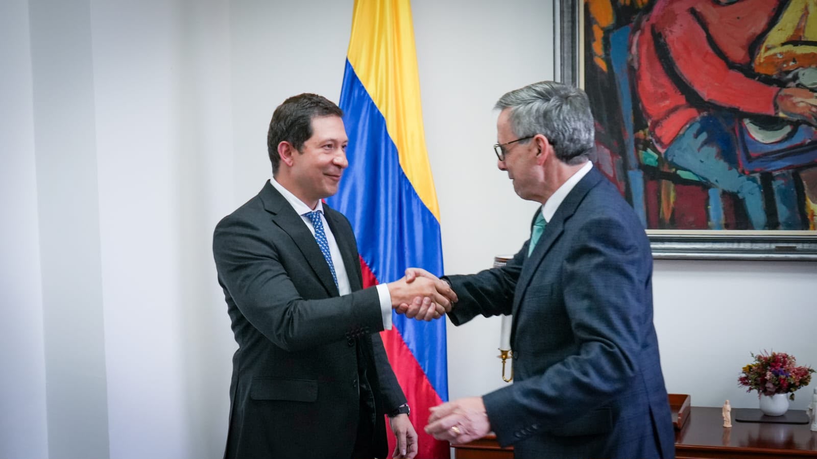 ANDRÉS FELIPE VELÁSQUEZ REYES NUEVO DIRECTOR GENERAL DE LA DIAN