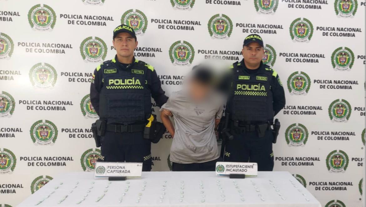 POLICÍA NACIONAL CAPTURA A UN HOMBRE POR ESTUPEFACIENTES EN EL BARRIO VILLALUZ