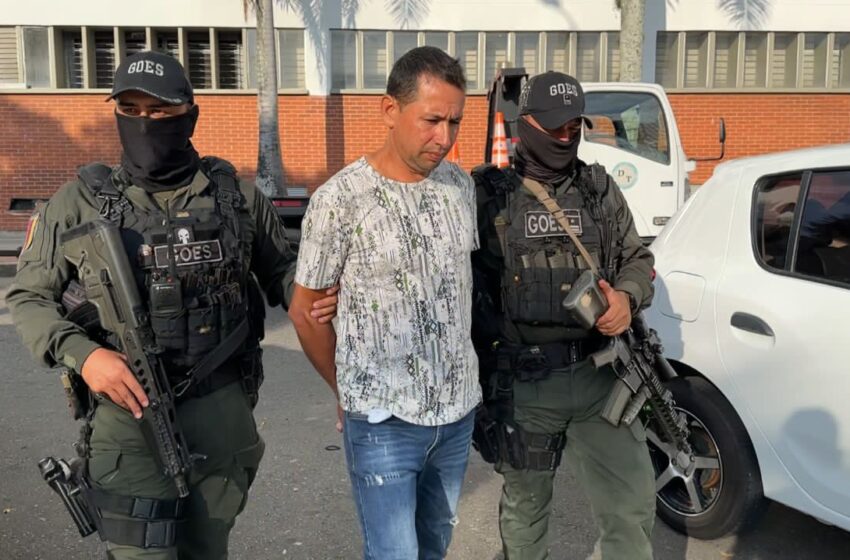  *En Bucaramanga capturamos a un hombre conocido como “Javier” por porte ilegal de armas* 